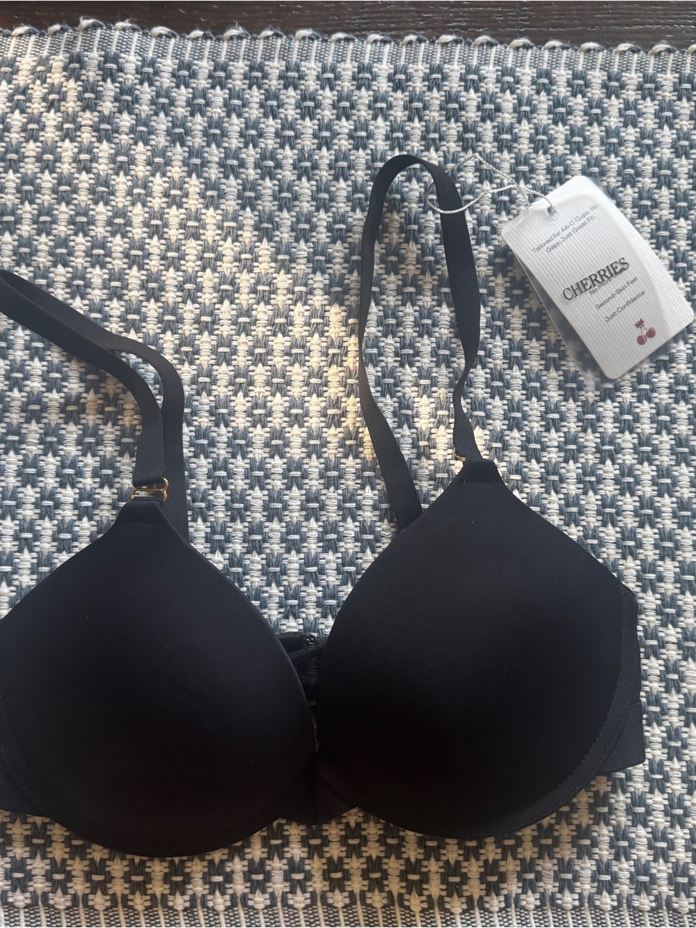 Cherries Smooth Black Padded Underwire Bra